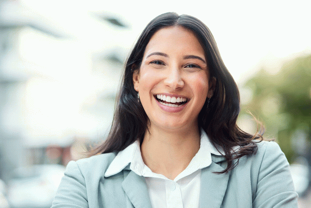 رمز و راز موفقیت در کسب درآمد از یوتیوب: 6 نکته خاص، سوالات متداول و پاسخها