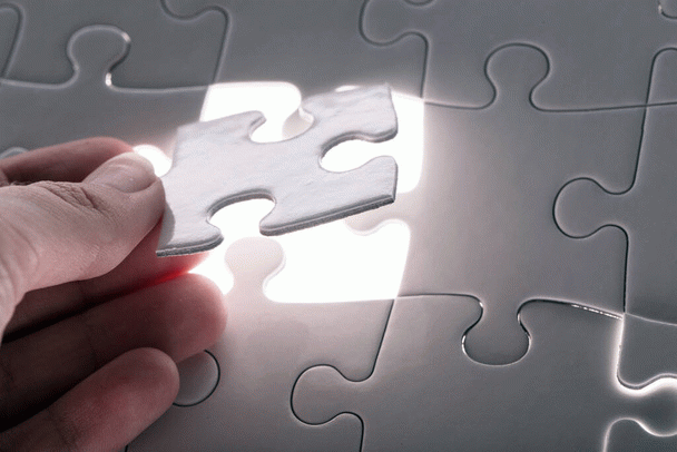 چطور از وابستگی عاطفی جلوگیری کنیم؟ 15 نکته کلیدی